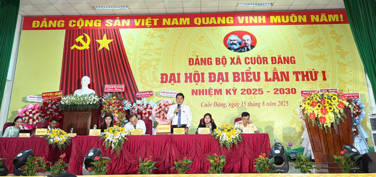 dai-hoi-dai-bieu