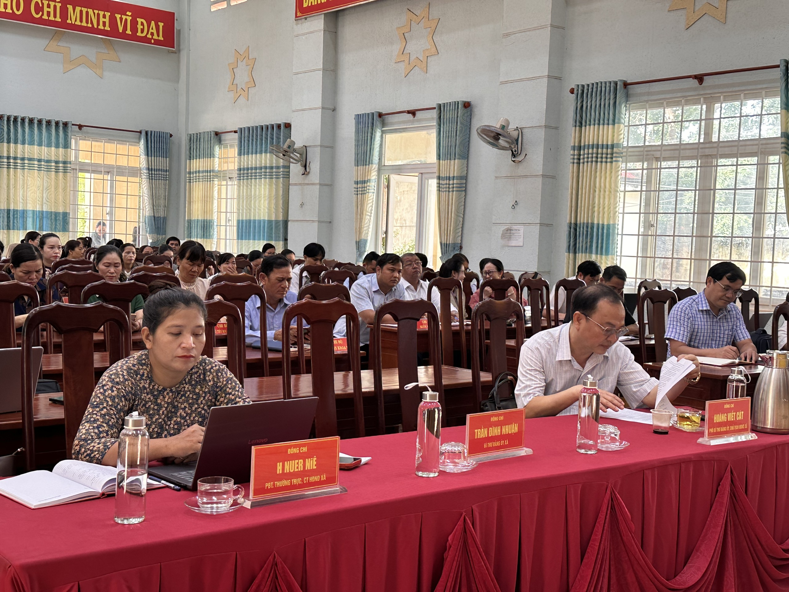 Xã Cuôr Đăng tham gia hội nghị trực tuyến quán triệt các văn bản của Trung ương và của Tỉnh ủy