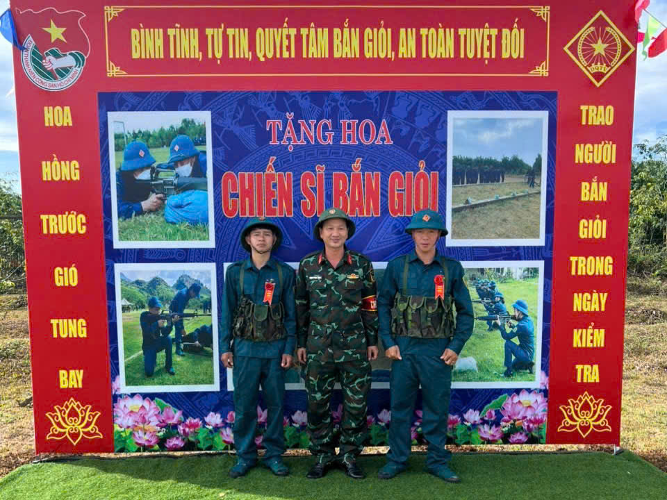 Ban Chỉ huy quân sự xã Cuôr Đăng tổ chức bắn đạn thật cho lực lượng Dân quân tự vệ năm thứ nhất năm 2026