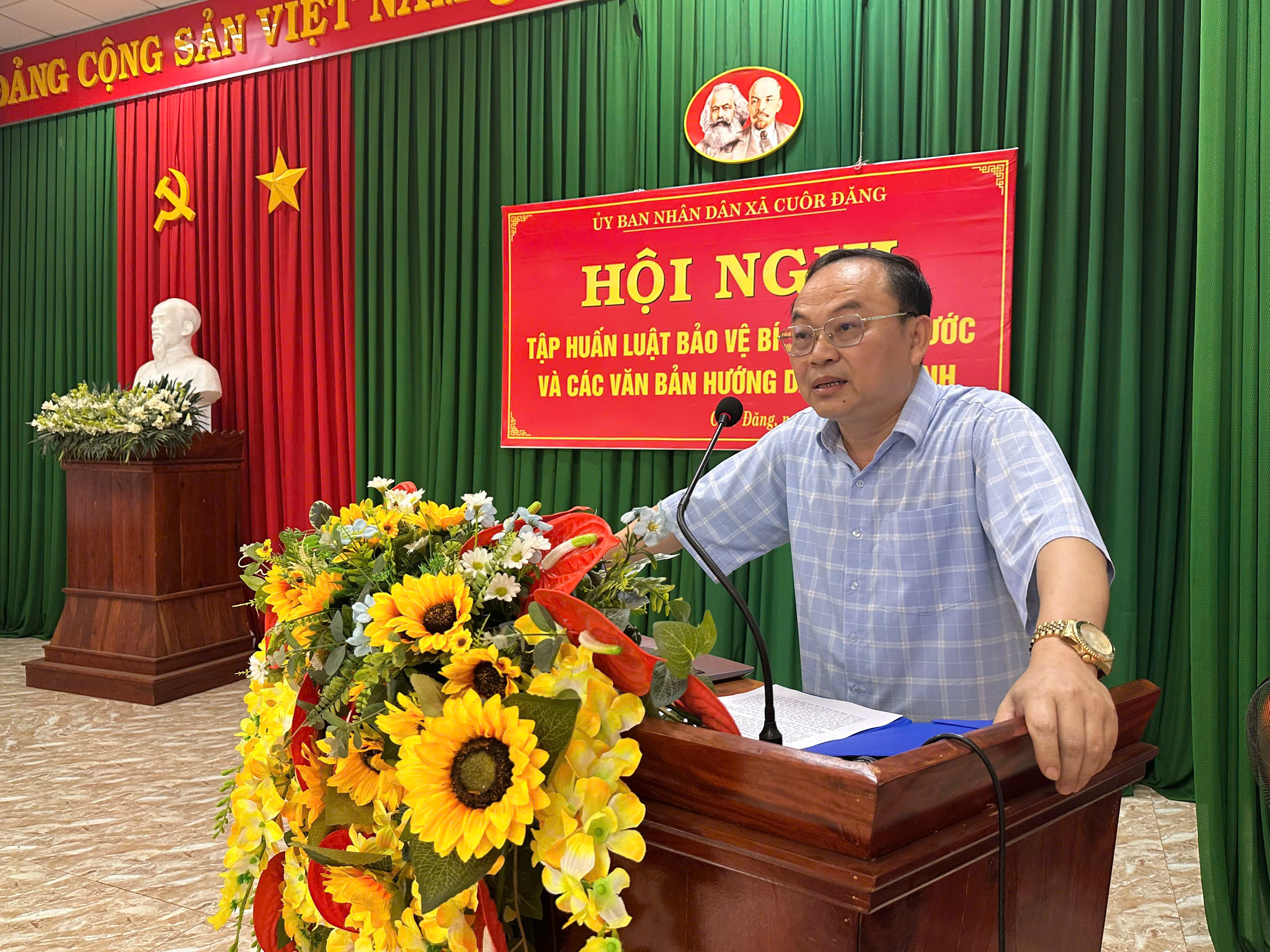 UBND xã Cuôr Đăng tổ chức Hội nghị tập huấn Luật Bảo vệ bí mật nhà nước và các văn bản hướng dẫn thi hành