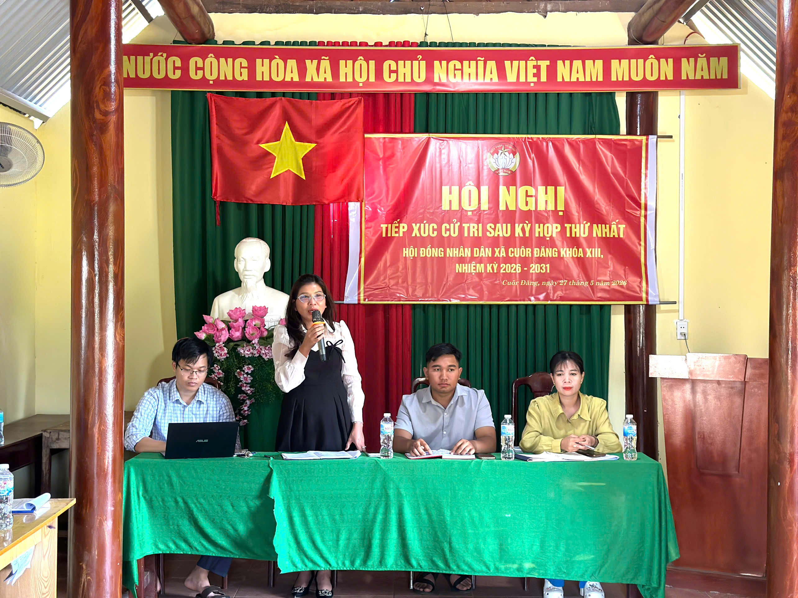 Tổ đại biểu số 2 HĐND xã Cuôr Đăng tiếp xúc với cử tri buôn Cuôr Đăng B, sau kỳ họp thứ Nhất HĐND xã khóa XIII, nhiệm kỳ 2026 – 2031