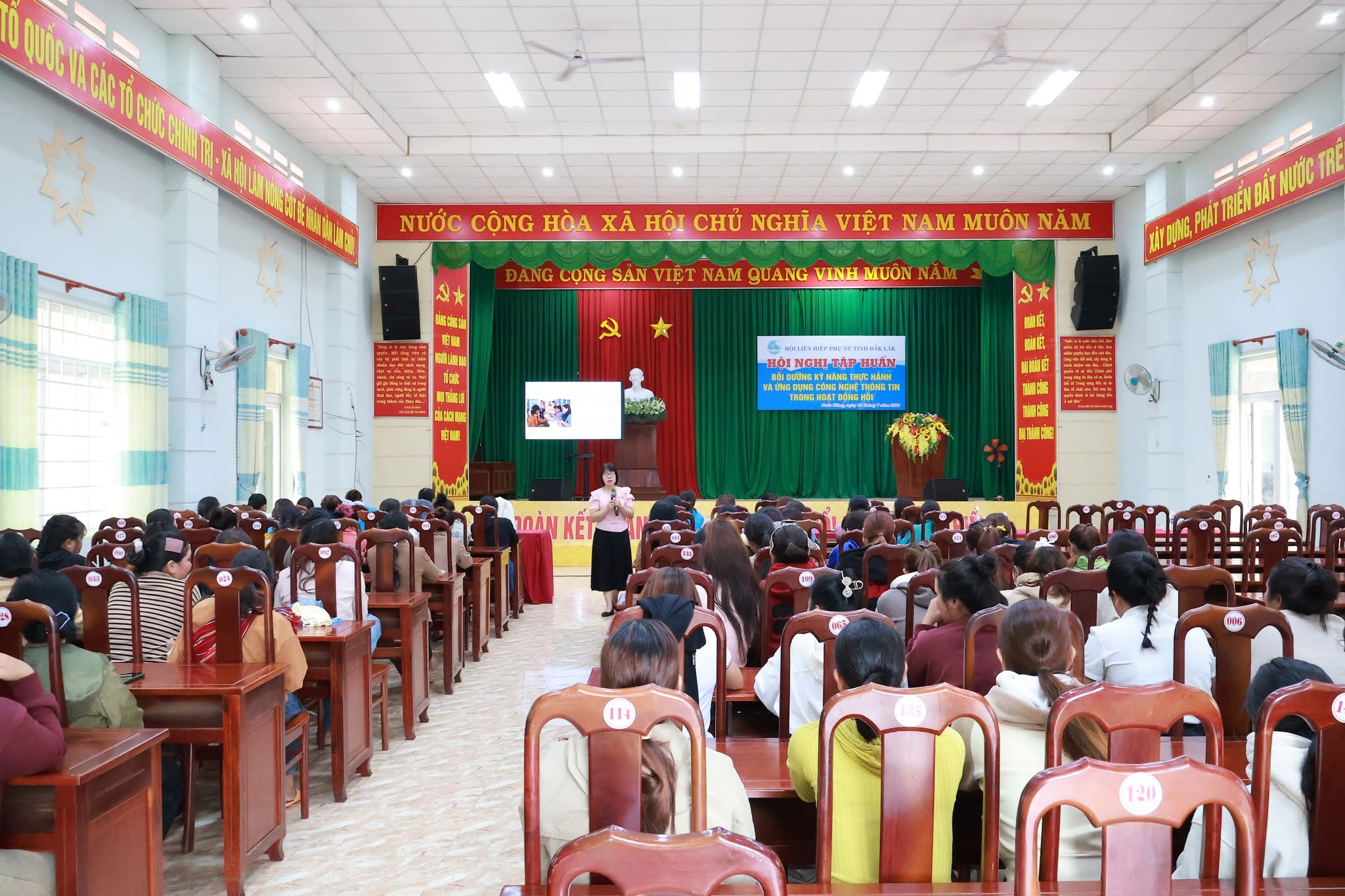 Hội nghị tập huấn, bồi dưỡng kỹ năng thực hành và ứng dụng công nghệ thông tin trong hoạt động Hội